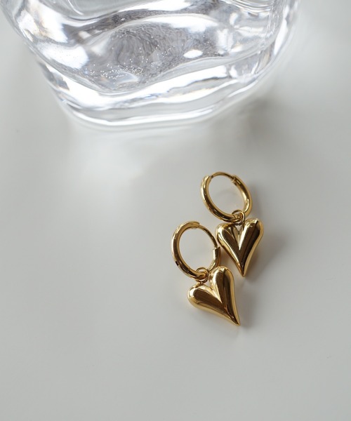 CERCA(チェルカ)の「saran jewelry/アレルギー対応 2way ハートフープ ピアス(ピアス(両耳用)・レディース・ゴールド/シルバー・FREE)」の2枚目の写真