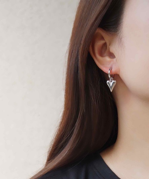 CERCA(チェルカ)の「saran jewelry/アレルギー対応 2way ハートフープ ピアス(ピアス(両耳用)・レディース・ゴールド/シルバー・FREE)」の10枚目の写真