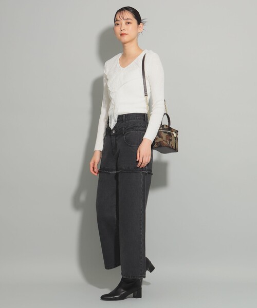 Ray BEAMS（レイビームス）の「レース フリルカラー リブ プルオーバー（ニット/セーター・レディース・ホワイト/ブラック・ONE SIZE）」の3枚目の写真