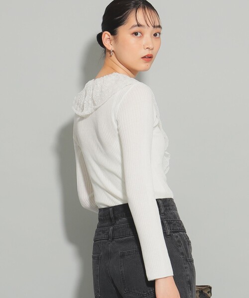 Ray BEAMS（レイビームス）の「レース フリルカラー リブ プルオーバー（ニット/セーター・レディース・ホワイト/ブラック・ONE SIZE）」の7枚目の写真