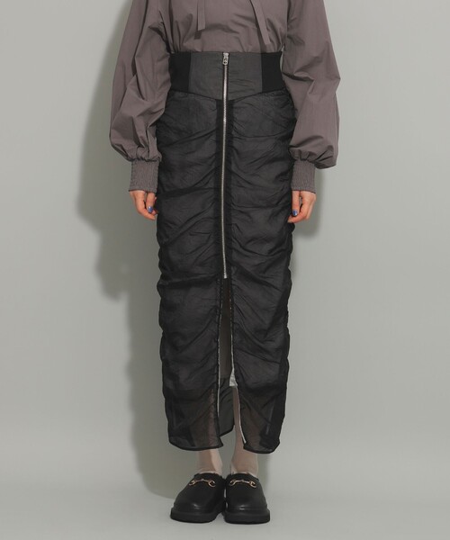 Ray BEAMS（レイビームス）の「シアー ギャザー ジップ スカート（スカート・レディース・ブラック/ベージュ・0/1）」の7枚目の写真