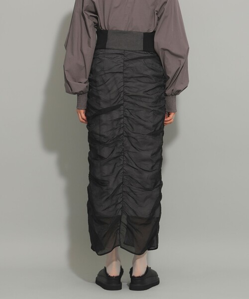 Ray BEAMS（レイビームス）の「シアー ギャザー ジップ スカート（スカート・レディース・ブラック/ベージュ・0/1）」の9枚目の写真