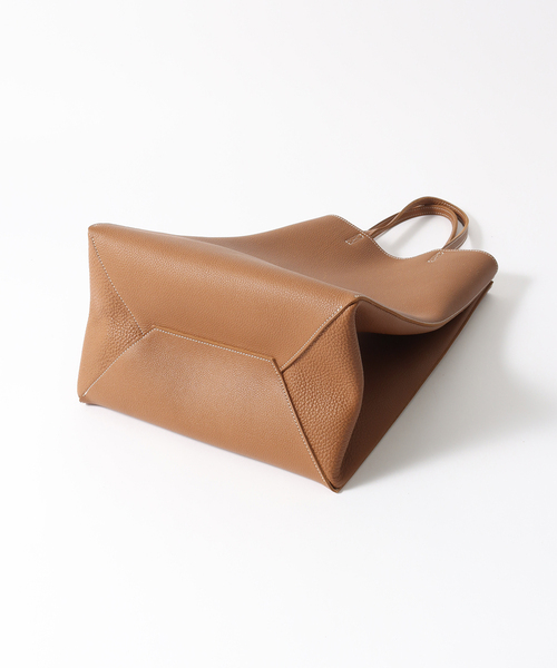 EDIFICE（エディフィス）の「Pachyderm (パキダム) HER02 トゴ BAG M PT02-HG（トートバッグ・メンズ・ブラウン系その他・FREE）」の5枚目の写真