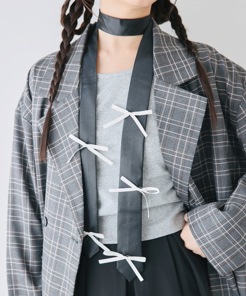 SPINNS(スピンズ)の「リボン付き 無地ネクタイ バレエコア(ネクタイ・レディース・ブラック・ONESIZE)」の1枚目の写真
