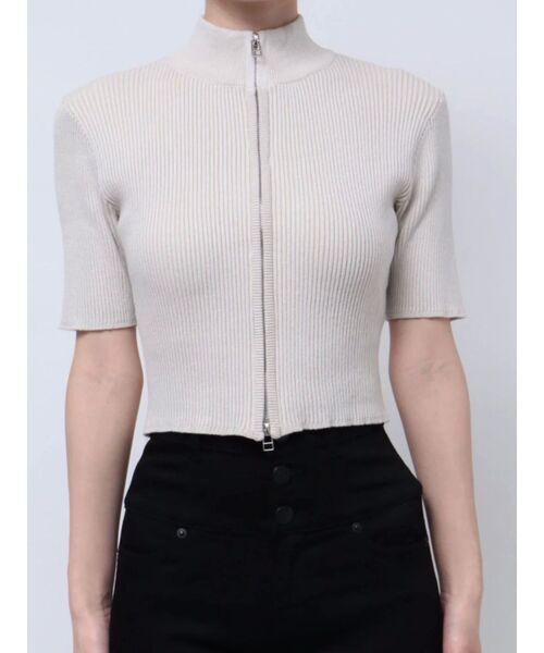 EMODA(エモダ)の「プレーティングハーフリブニット(ニット/セーター・レディース・ホワイト/ピンク/ブラック/グレー/ブルー・FREE)」の2枚目の写真