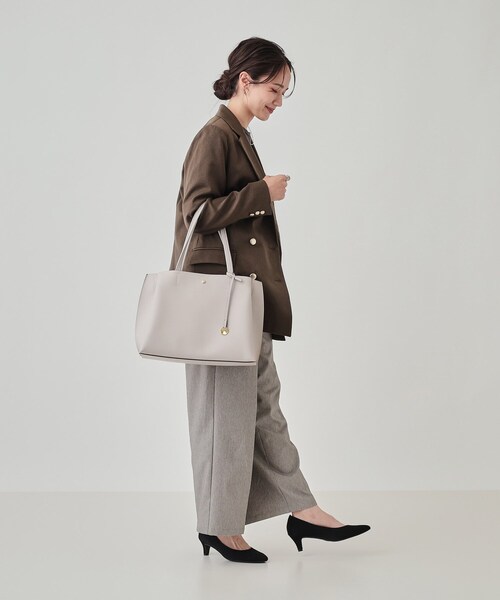 SHOO・LA・RUE（シューラルー）の「◆【軽量/A4/通勤】ふわっと軽いトートバッグ（トートバッグ・レディース・ブラック/グレー/ベージュ系4・00）」の17枚目の写真