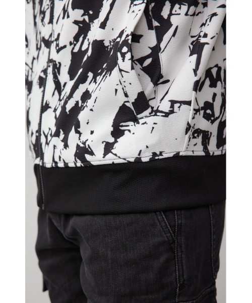 AZUL by moussy(アズールバイマウジー)の「膨レジャガードジェネラルシャウター(MA-1・メンズ・ブラック/グレー系その他/ホワイト系その他/ブラック系その他・FREE)」の15枚目の写真