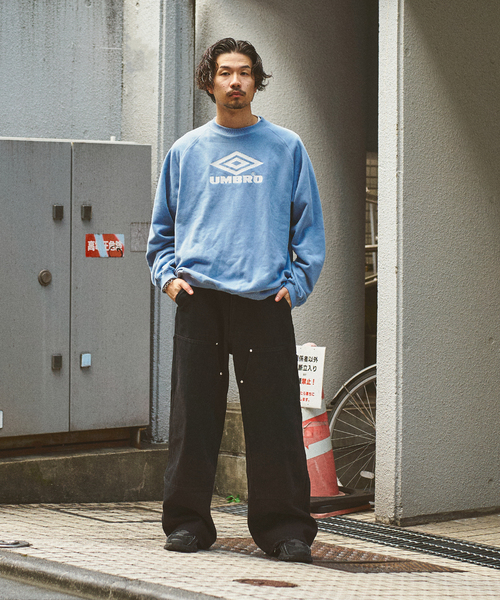 UMBRO（アンブロ）の「UMBRO / アンブロ 417別注 Sweat / スウェット（スウェット・メンズ・ネイビー/ベージュ/サックスブルー・MEDIUM/X-LARGE/LARGE）」の6枚目の写真