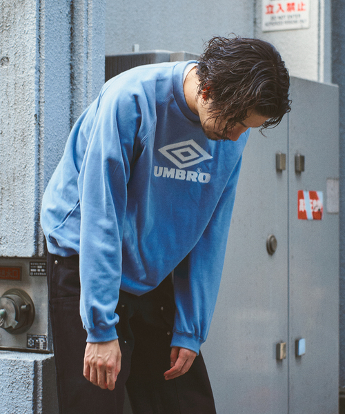 UMBRO（アンブロ）の「UMBRO / アンブロ 417別注 Sweat / スウェット（スウェット・メンズ・ネイビー/ベージュ/サックスブルー・MEDIUM/X-LARGE/LARGE）」の18枚目の写真