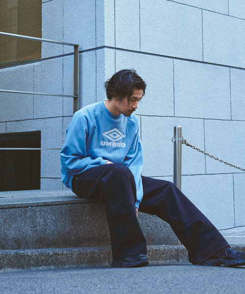 UMBRO（アンブロ）の「UMBRO / アンブロ 417別注 Sweat / スウェット（スウェット・メンズ・ネイビー/ベージュ/サックスブルー・MEDIUM/X-LARGE/LARGE）」の19枚目の写真