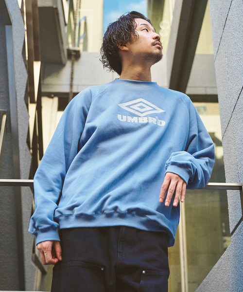 UMBRO（アンブロ）の「UMBRO / アンブロ 417別注 Sweat / スウェット（スウェット・メンズ・ネイビー/ベージュ/サックスブルー・MEDIUM/X-LARGE/LARGE）」の21枚目の写真