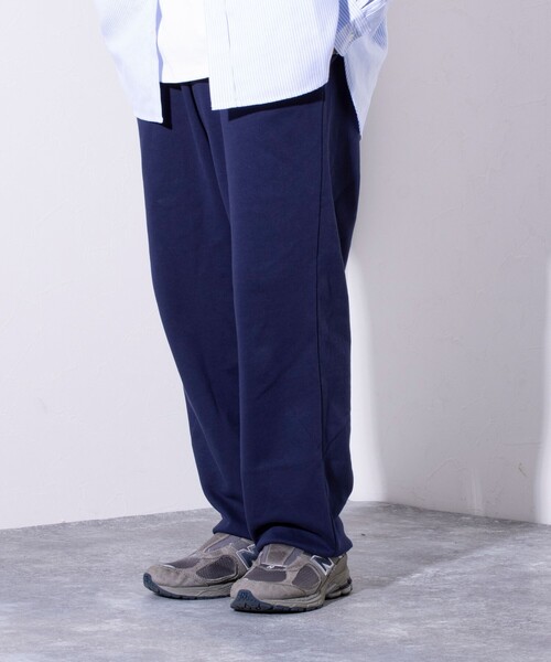 GEVACO(ゲバコ)の「【GEVACO/ゲバコ】リラックス 裏毛 ワイドスウェットパンツ ワンポイントロゴ(スウェットパンツ・メンズ・グレー/オートミール/ネイビー・M/L)」の5枚目の写真