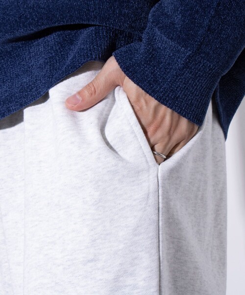 GEVACO(ゲバコ)の「【GEVACO/ゲバコ】リラックス 裏毛 ワイドスウェットパンツ ワンポイントロゴ(スウェットパンツ・メンズ・グレー/オートミール/ネイビー・M/L)」の13枚目の写真