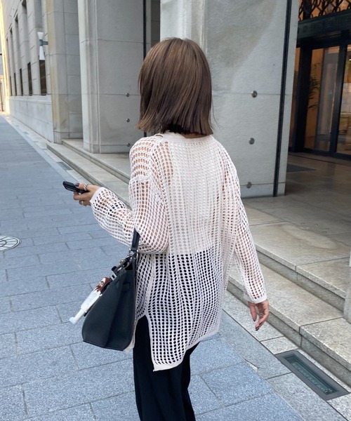 ISOOK（アイスー）の「メッシュニット(chiica select) / シアーニット 編みトップス メッシュトップス（ニット/セーター・レディース・アイボリー・FREE）」の4枚目の写真