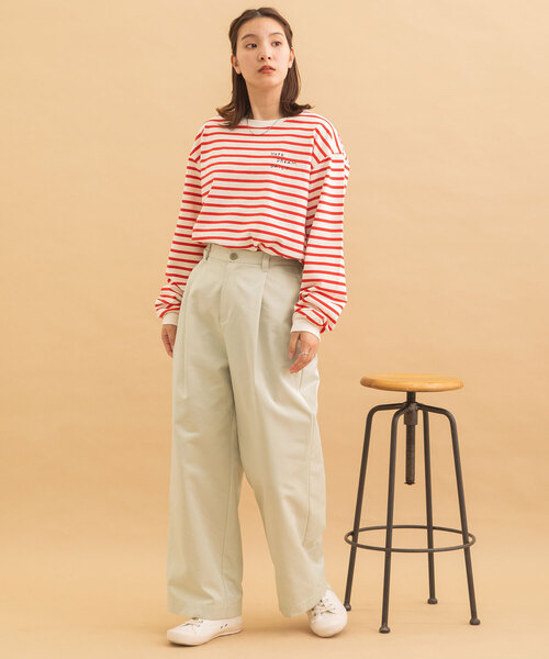 POU DOU DOU（プードゥドゥ）の「タックストレートパンツ（スラックス・レディース・ダークグレー/モカ/キナリ・M）」の8枚目の写真