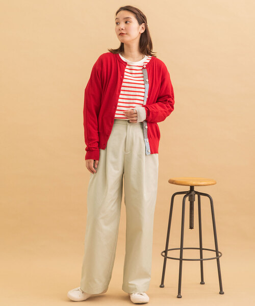 POU DOU DOU（プードゥドゥ）の「タックストレートパンツ（スラックス・レディース・ダークグレー/モカ/キナリ・M）」の10枚目の写真