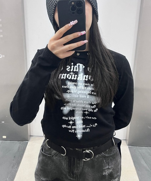 Figments(フィグメンツ)の「ハトメネックデザインロンT(Tシャツ/カットソー・レディース・ブラック/ホワイト・FREE)」の5枚目の写真