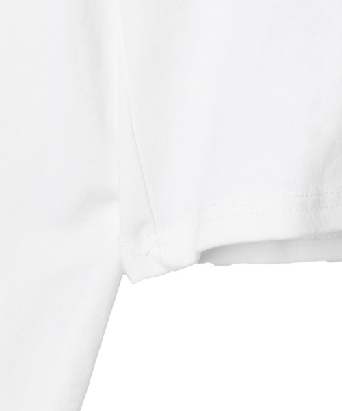 Figments(フィグメンツ)の「ハトメネックデザインロンT(Tシャツ/カットソー・レディース・ブラック/ホワイト・FREE)」の8枚目の写真