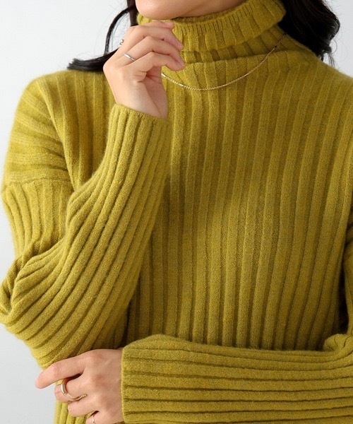 Bou Jeloud(ブージュルード)の「タートルリブカラーニット(ニット/セーター・レディース・ブルー/ライトグレー/パープル/マスタード/ブラック・FREE)」の16枚目の写真