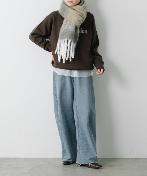 PAPILLONNER（パピヨネ）の「グラデーションマフラー（マフラー・レディース・ブラウン/ブルー・FREE）」の3枚目の写真