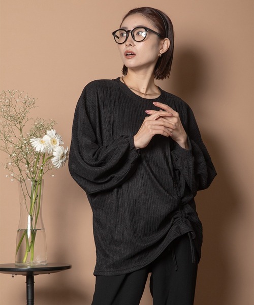 Bou Jeloud(ブージュルード)の「ウエストギャザープルオーバー(Tシャツ/カットソー・レディース・ベージュ/ブラック/ブルー・FREE)」の6枚目の写真