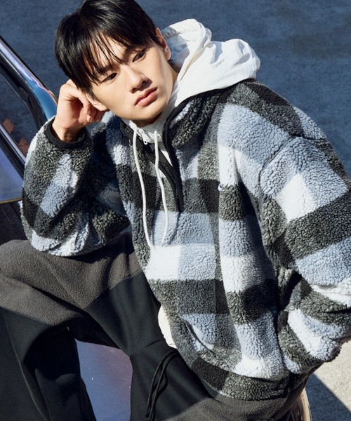 NIKE（ナイキ）の「ナイキ クラブ メンズ ウィンタライズド ハーフジップ / Nike Club Men's Winterized Half-Zip FZ0898-010 Black（その他トップス・メンズ・ブラック・S/M/L/2XL/XL）」の8枚目の写真