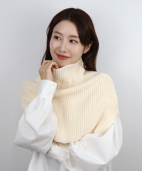 【新品】AURALEE リブニットネックウォーマー 白 新品】AURALEE リブニットネックウォーマー 白