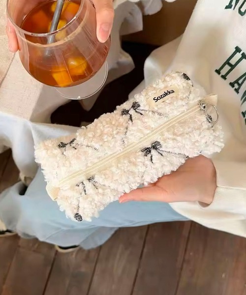 【リネン刺繍　Naoちゃん様オーダー専用ページ】マルチクロス　ボートポーチ リネン刺繍 Naoちゃん様オーダー専用ページ】マルチクロス