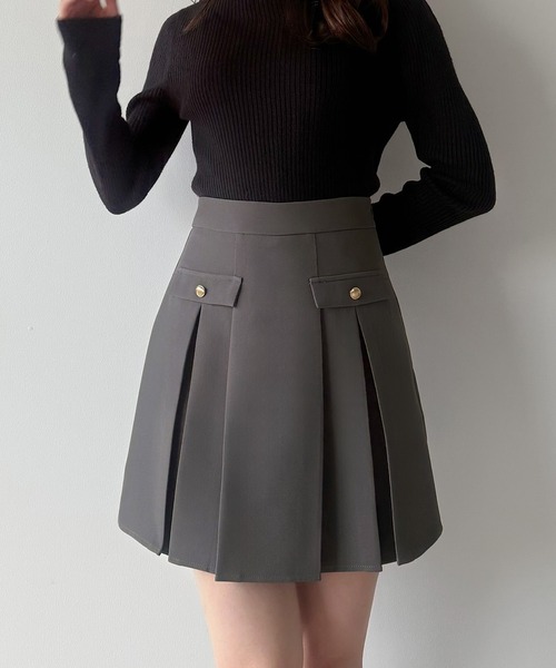 mipiarl（ミピアール）の「インナーパンツ付ゴールドボタンプリーツミニスカート（スカート・レディース・ブラック/アイボリー/ダークグレー・SMALL/MEDIUM/LARGE/X-LARGE）」の19枚目の写真