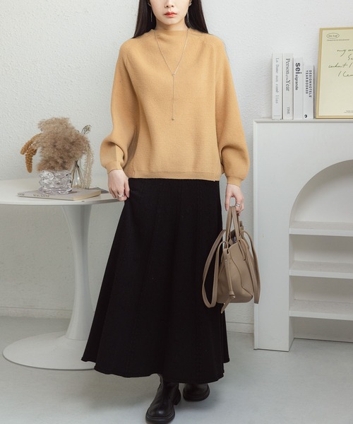MAISON DE THERESE(メゾン ド テレーズ)の「ドルマンスリーブ クルーネックニット(ニット/セーター・レディース・レッド/グリーン/ベージュ/モカ・S)」の13枚目の写真