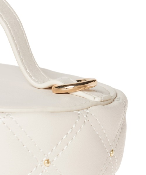 INGNI(イング)の「キルティングバニティ/A(ショルダーバッグ・レディース・ブラック/アイボリー・ONE SIZE)」の18枚目の写真