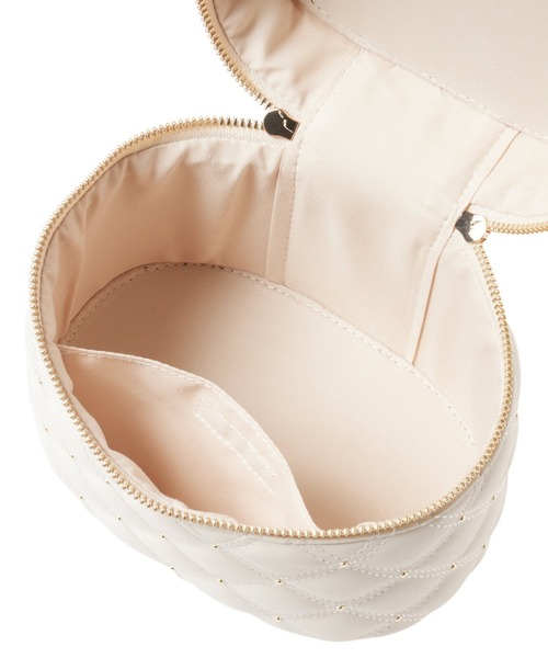 INGNI(イング)の「キルティングバニティ/A(ショルダーバッグ・レディース・ブラック/アイボリー・ONE SIZE)」の19枚目の写真