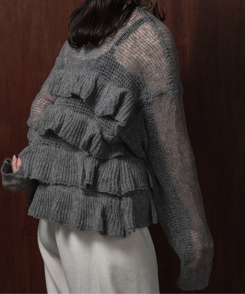 lawgy(ラウジー)の「frill loose low gauge knit / フリルルースローゲージニット(ニット/セーター・レディース・ベビーピンク/グレー/ホワイト・FREE)」の12枚目の写真