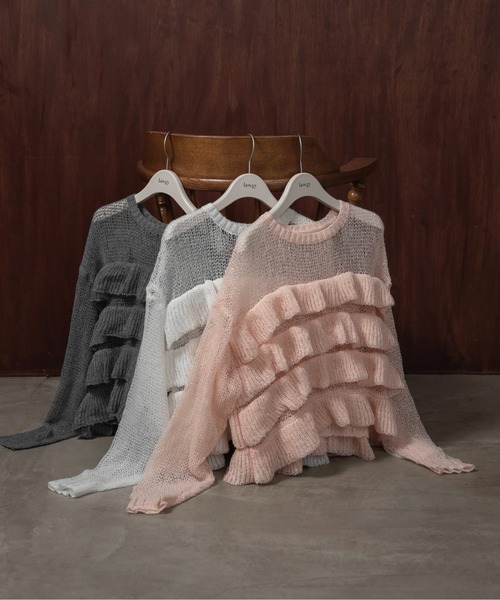 lawgy(ラウジー)の「frill loose low gauge knit / フリルルースローゲージニット(ニット/セーター・レディース・ベビーピンク/グレー/ホワイト・FREE)」の4枚目の写真