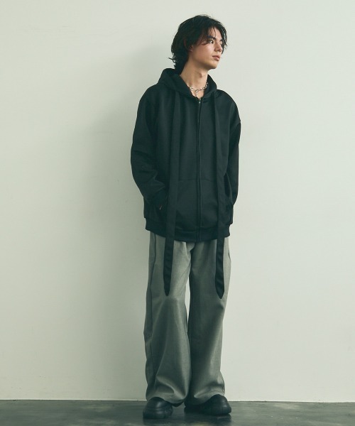 Shoowtime(ショウタイム)の「Spindle long string zip up hoodie / スピンドルロングストリングスジップアップフーディ(パーカー・メンズ・ブラック/グレー・X-LARGE/LARGE/MEDIUM)」の13枚目の写真