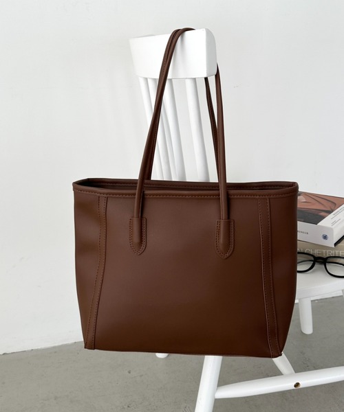 CLEA(クレア)の「【A4サイズ対応】スクエアトートバッグ(トートバッグ・レディース・ブラック/アイボリー/ブラウン・FREE)」の20枚目の写真