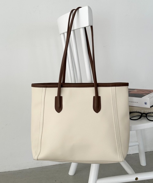 CLEA(クレア)の「【A4サイズ対応】スクエアトートバッグ(トートバッグ・レディース・ブラック/アイボリー/ブラウン・FREE)」の21枚目の写真