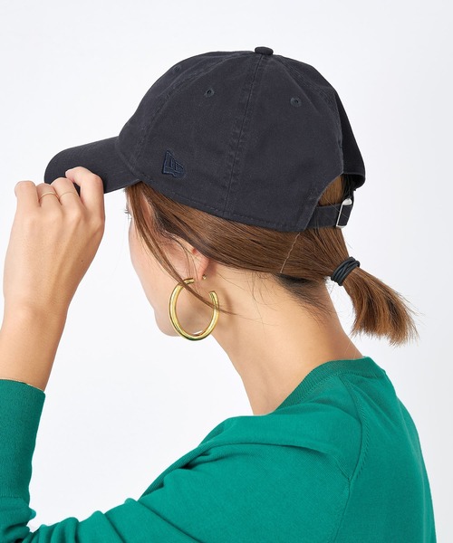NEW ERA（ニューエラ）の「【NEW ERA×MICA&DEAL】"M"ロゴコラボレーションCAP-9TWENTY（キャップ・レディース・ベージュ/ネイビー/アイボリー/グレイッシュベージュ・FREE）」の9枚目の写真