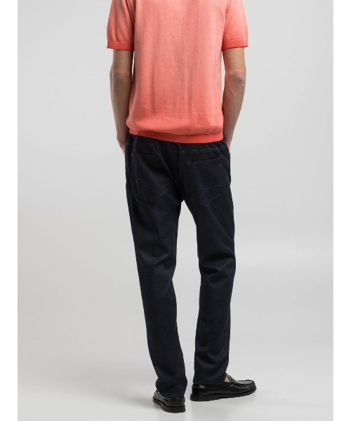 REPLAY(リプレイ)の「リラックステーパードLANNY Touch denim(デニムパンツ・メンズ・ダークブルー・W28xL30/W30xL30/W32xL30/W34xL30/W29xL30/W31xL30/W33xL30)」の3枚目の写真