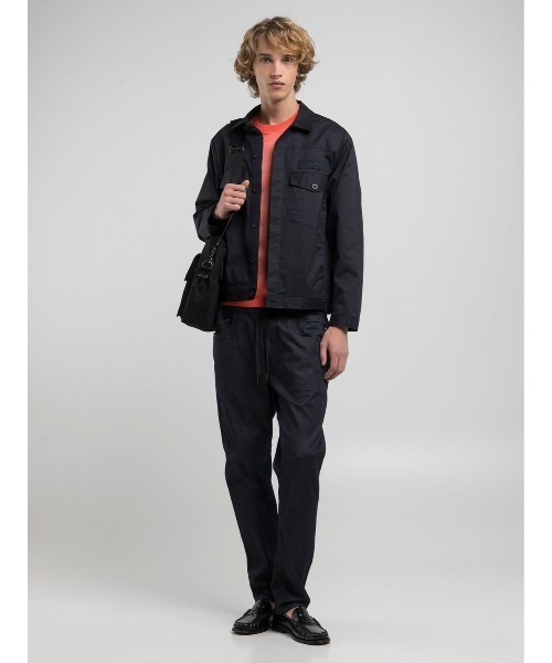 REPLAY(リプレイ)の「リラックステーパードLANNY Touch denim(デニムパンツ・メンズ・ダークブルー・W28xL30/W30xL30/W32xL30/W34xL30/W29xL30/W31xL30/W33xL30)」の4枚目の写真