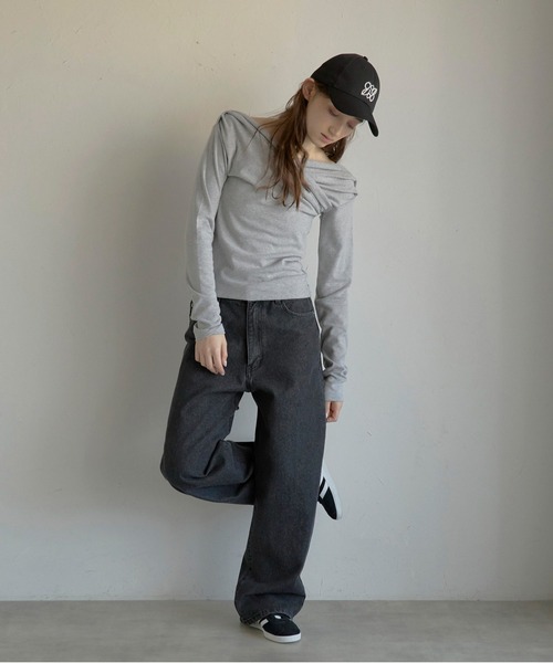 MINERTE(ミネルテ)の「【MINERTE】back damaged denim pants / バックダメージデニムパンツ(デニムパンツ・レディース・ブラック/ライトブルー・M/S)」の4枚目の写真