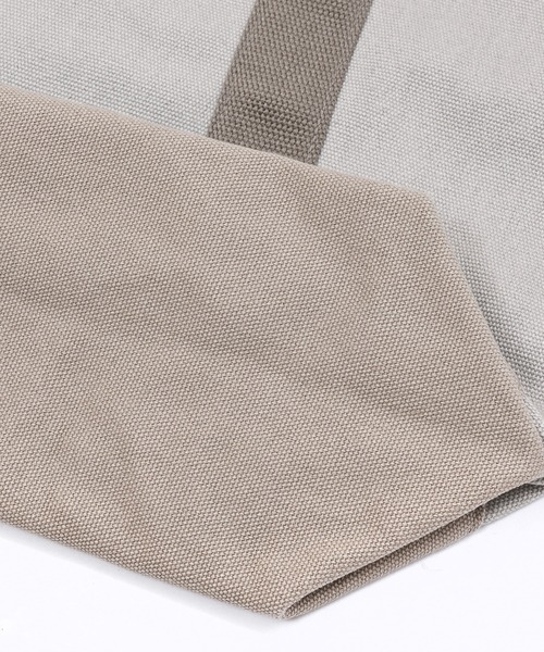 NEW BALANCE（ニューバランス）の「Canvas トート（トートバッグ・メンズ・ブラック/ブルー/グレイッシュベージュ・ONE SIZE）」の7枚目の写真