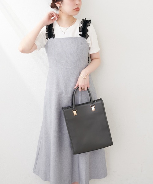 natural couture(ナチュラルクチュール)の「肩フリルフレアワンピース(ワンピース・レディース・ブラック系その他/グレー系その他/ブラウン系その他・FREE)」の14枚目の写真
