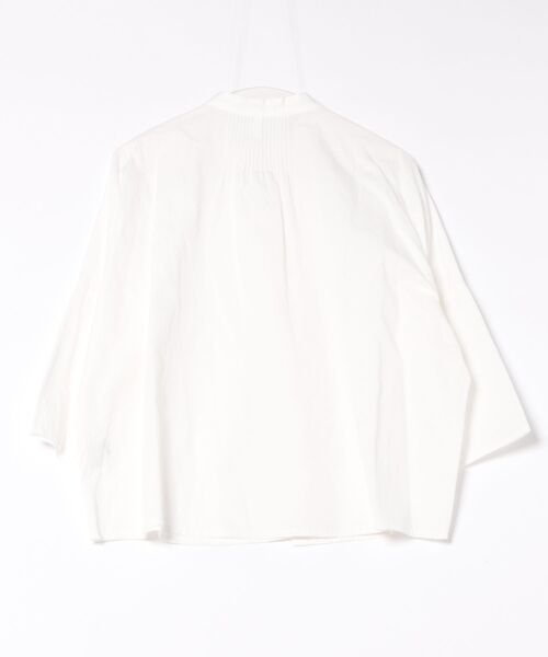 SIPULI（シプリ）の「Slab Yarn Cotton Lawn ピンタックギャザーブラウス（シャツ/ブラウス・レディース・ホワイト/ブルー・2）」の3枚目の写真