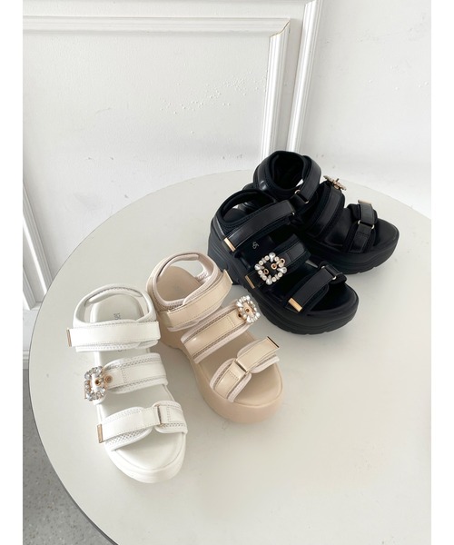 Shoes in Closet(シューズインクローゼット)の「【残りわずか!】+9.0㎝ 超軽量 厚底 ビジューバックル サンダル 5989(サンダル・レディース・ホワイト/アイボリー/ブラック・LL/S/M/L)」の13枚目の写真