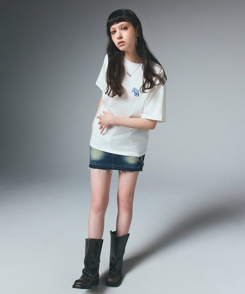 新品♡XG 公式グッズ （Tシャツ Lサイズ / タオル）セット 新品♡XG 公式グッズ （Tシャツ Lサイズ / タオル）セット