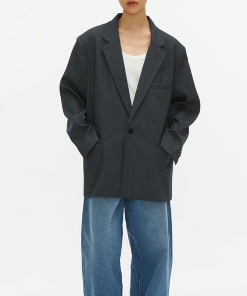 Studio Doe Single-Breasted Wide Blazer