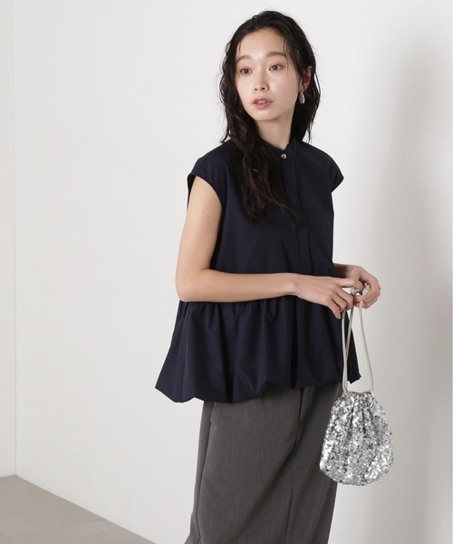 N.（N. Natural Beauty Basic）（エヌエヌナチュラルビューティーベーシック）の「バルーンペプラムブラウス（シャツ/ブラウス・レディース・ネイビー/オフホワイト/ブルー・MEDIUM）」の21枚目の写真