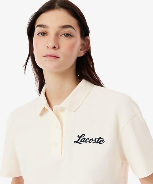 温度調整テクノロジー エマーナ採用 スクリプトネームロゴ刺繍 ショート＆ワイドゴルフポロシャツ