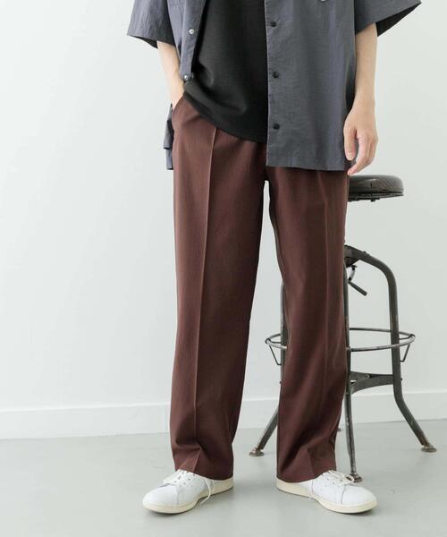 ITEMS URBANRESEARCH（アイテムズ アーバンリサーチ）の「『セットアップ対応』ヨウリュウ1-tuckテーパードパンツ（その他パンツ・メンズ・ブラウン/ネイビー/ブラック・MEDIUM/LARGE）」の9枚目の写真